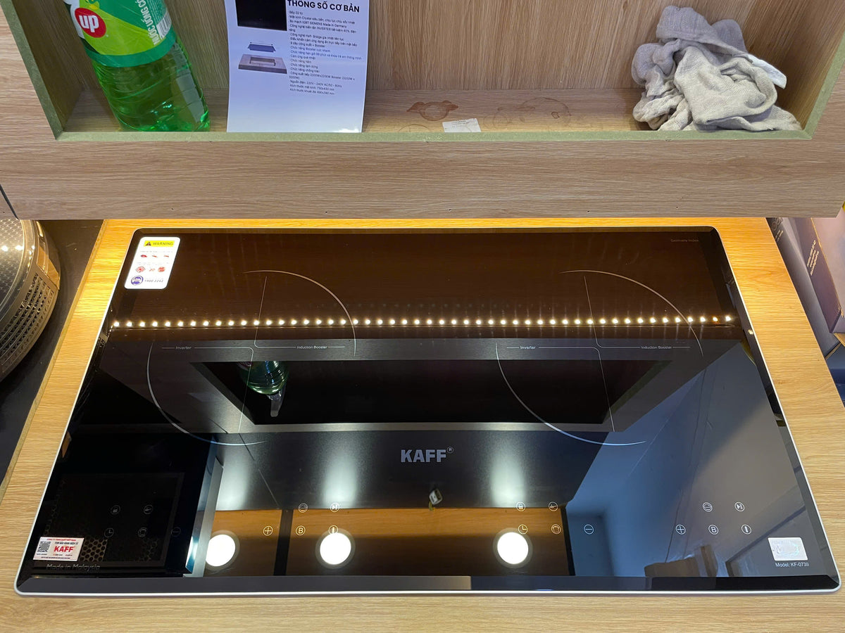 Bếp từ KF- 073II trưng bày