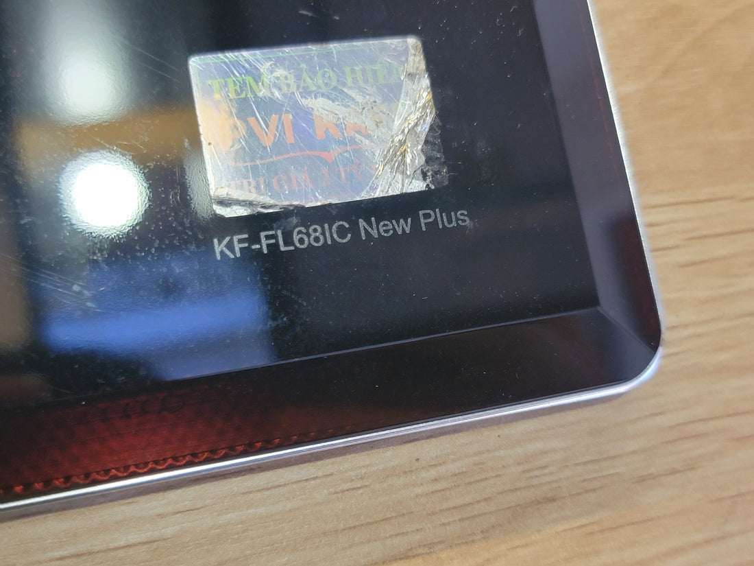 Bếp từ đôi KF - FL68IC New Plus trưng bày